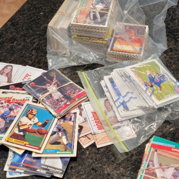 Assorted Trading Cards - Picture 11 of 16